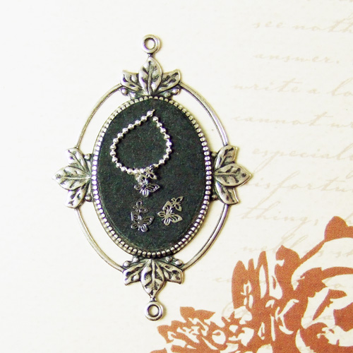 J 1411 Silver Butterfly Necklace & Earrings Jewelry set 1" scale